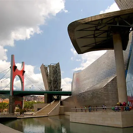 فندق Sercotel Ayala, An Ascend Collection *