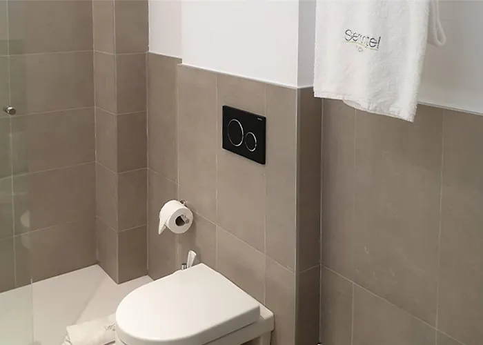 فندق Sercotel Ayala, An Ascend Collection